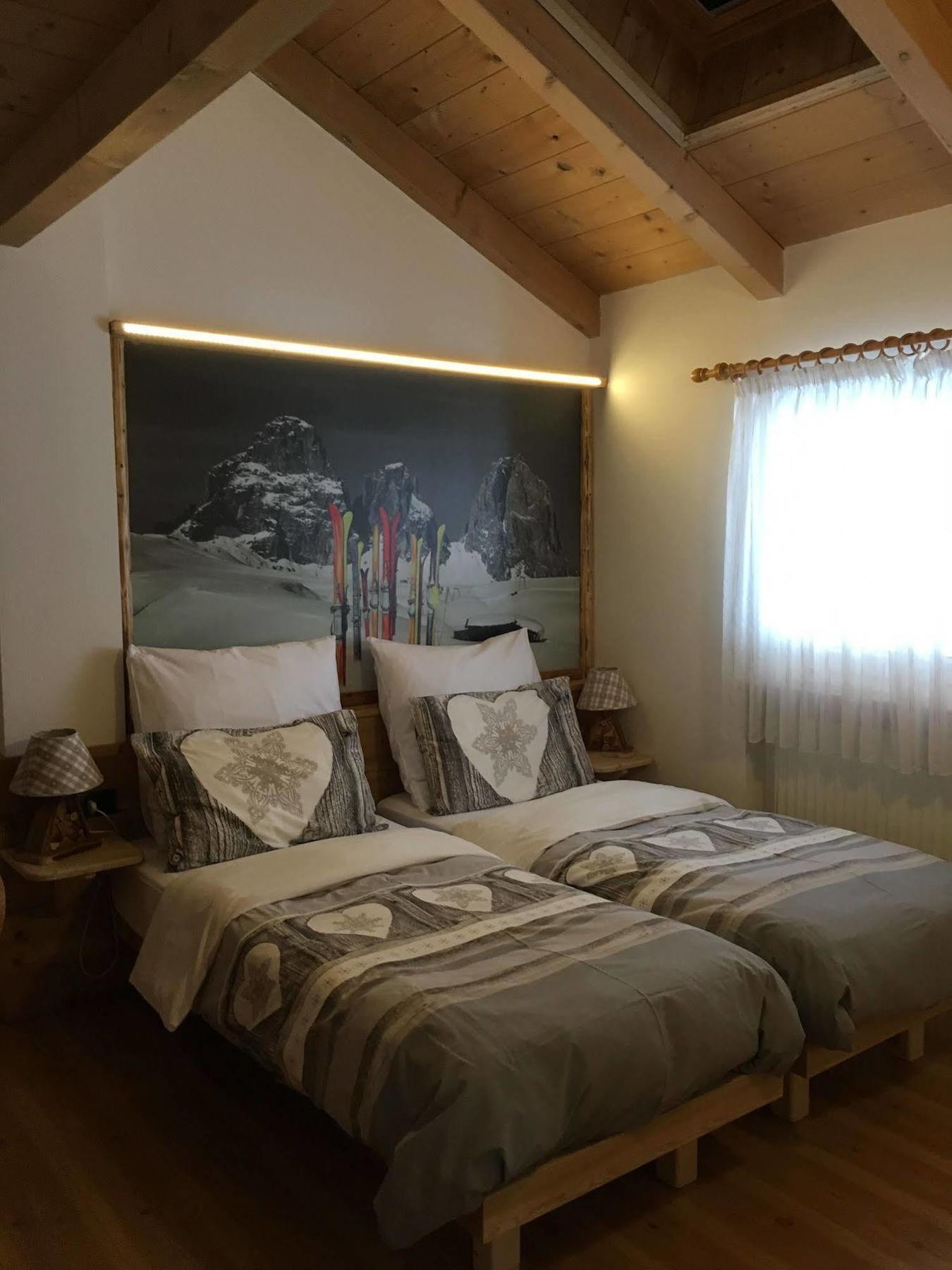 Appartamenti Chalet Orchidea Canazei Exterior photo